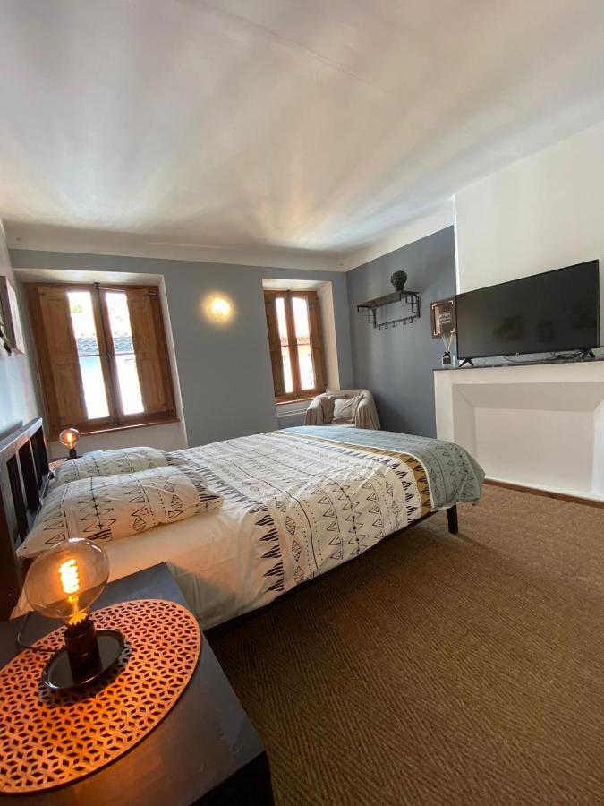 Bed & Breakfast Rooftop Face A La Cite 'rfc'